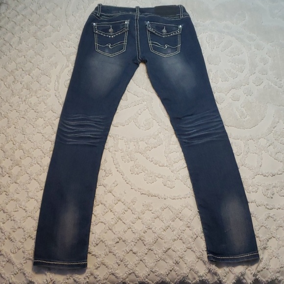 Almost Famous Distressed Woman's Jeans - Picture 2 of 4